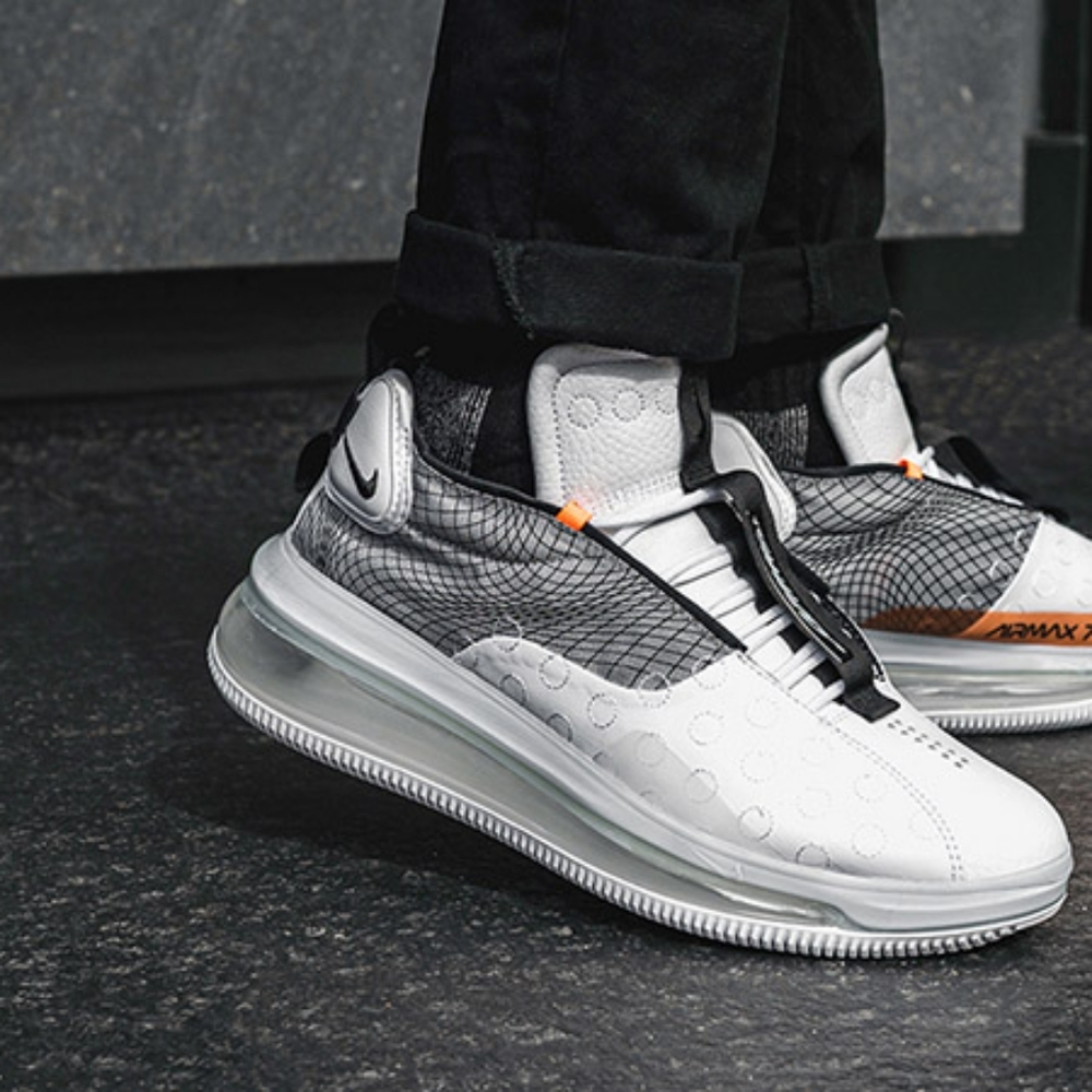 Nike Air Max 720 Waves